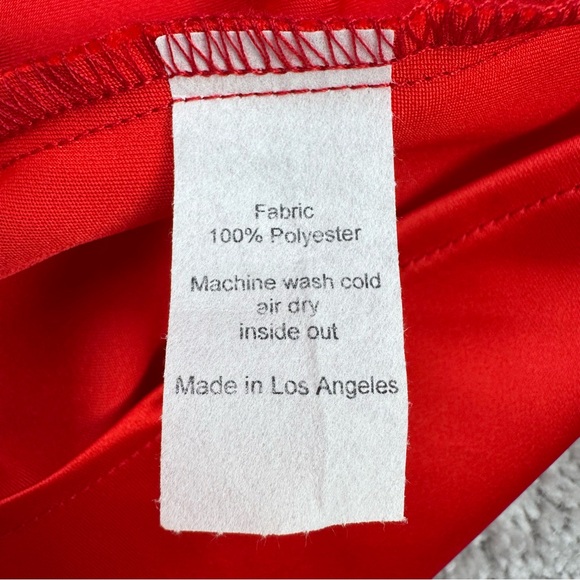 Resa Isla Satin Maxi Skirt Red Size Large - Picture 10 of 11